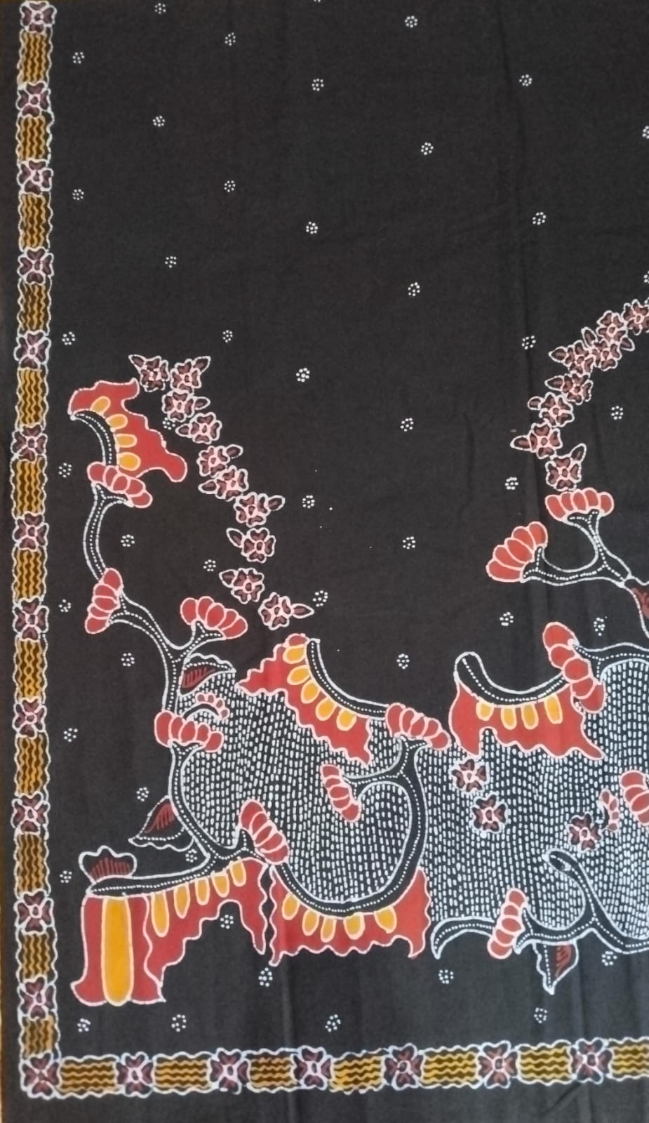Motif batik bunga tulis minimalis